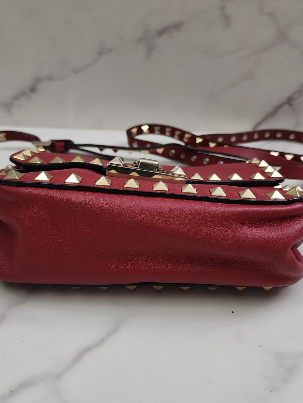 Authentic Red Leather Valentino Garavani Rockstud Shoulder Bag With Digital COA - Picture 5 of 13